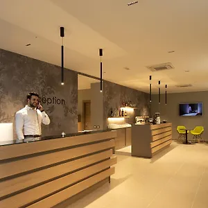 Hotel H21, Milano